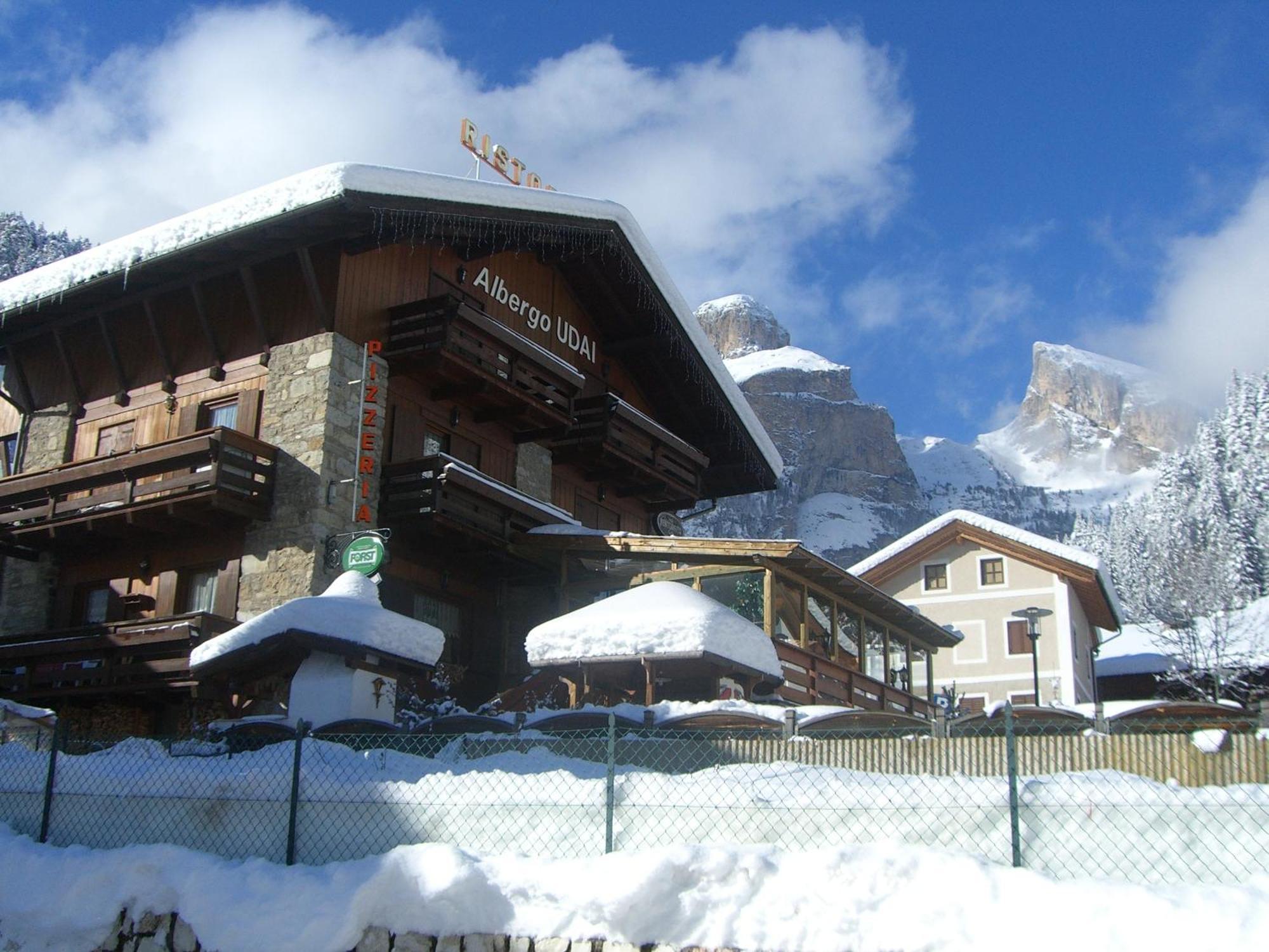 Garni Val Udai Hotel Mazzin Exterior photo