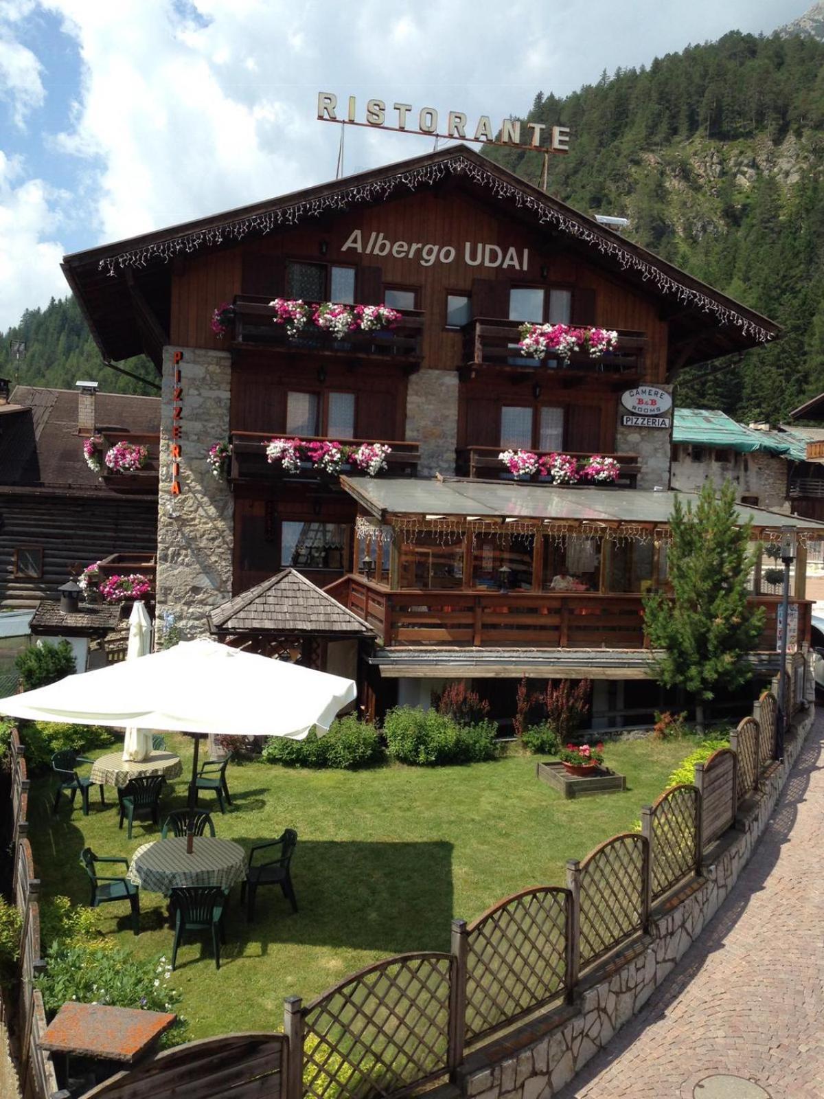 Garni Val Udai Hotel Mazzin Exterior photo
